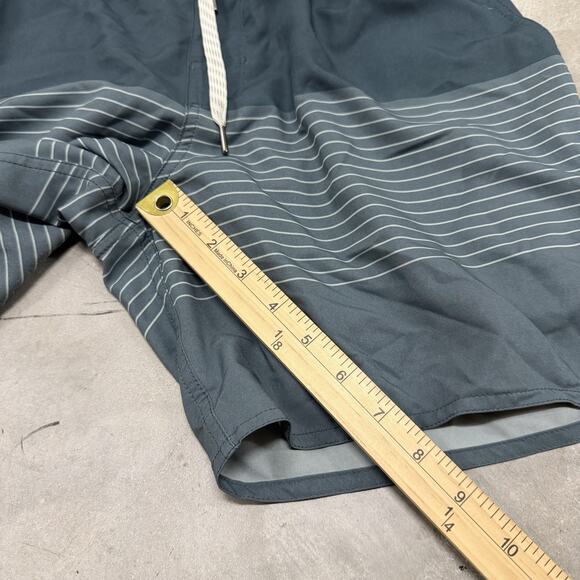 Vuori Shorts Mens Medium Blue Gray 6” Inseam Lined Running Training 4 Stretch - Picture 3 of 9